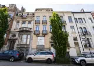 Appartement te Koop Ukkel 70m²