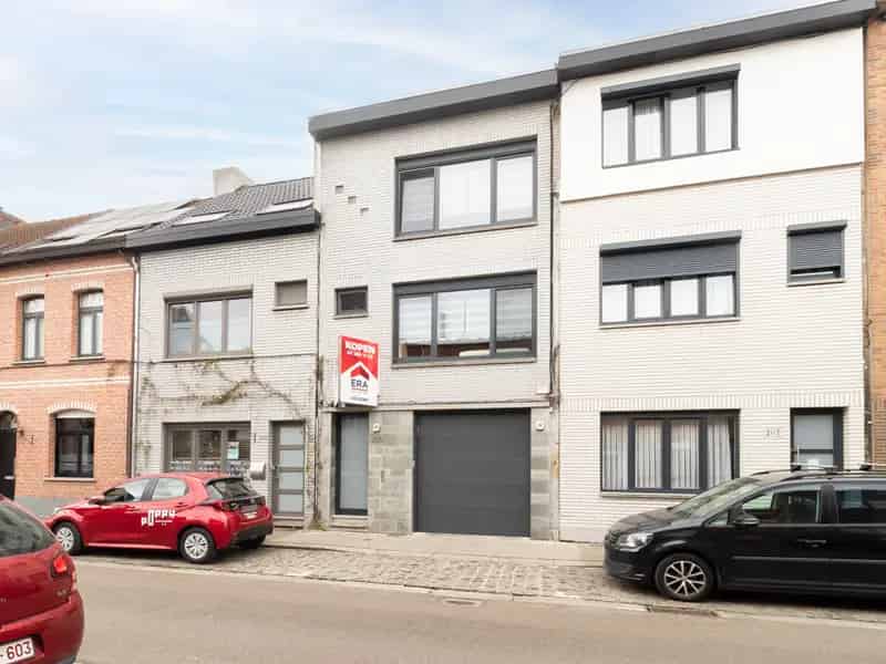 Huis te koop: Instapklare woning met tuin, garage en zonnepanelen
