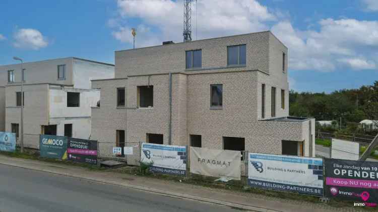 Appartement te huur gelijkvloers met 3 slaapkamers en tuin