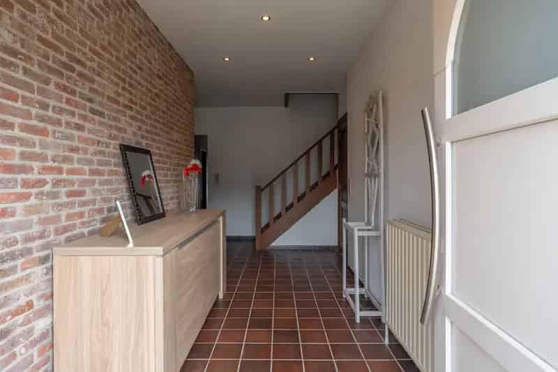 Ruime woning 5 6 slaapkamers Vosselaar