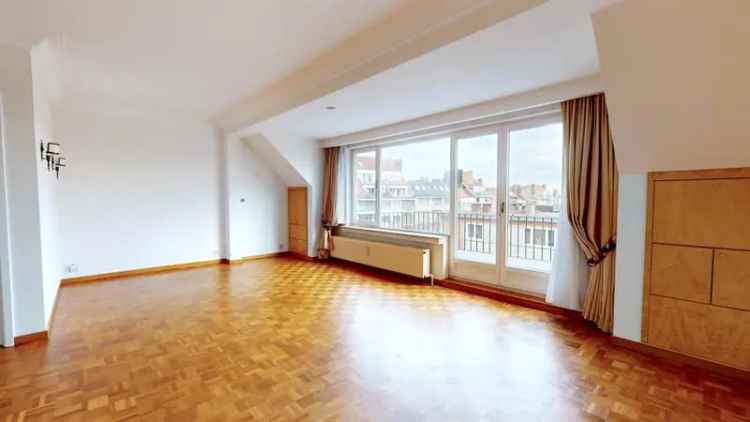 Te huur appartement in Woluwe-Saint-Lambert met 2 slaapkamers