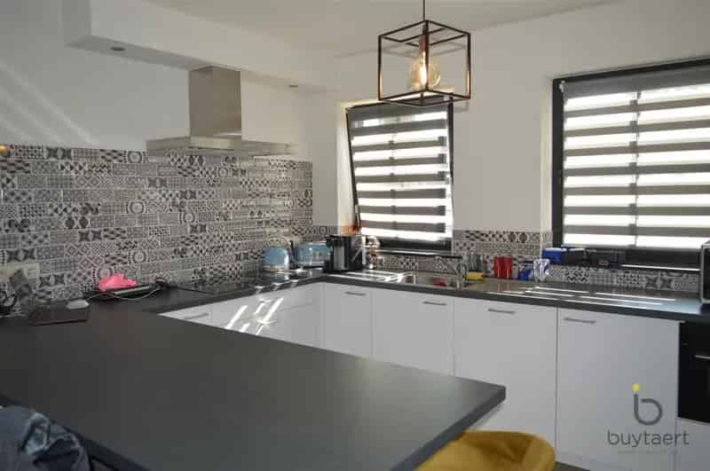 Recente Ruime Lichte Woning Schilde