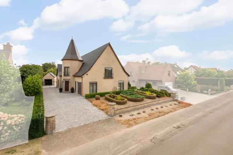 Unieke Villa met Prachtige Tuin