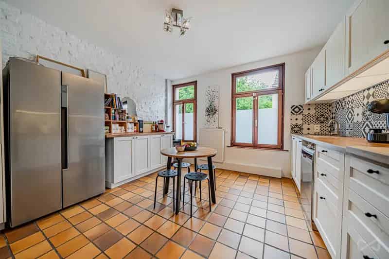 Huis te koop: Instapklare gezinswoning met tuin en moestuin