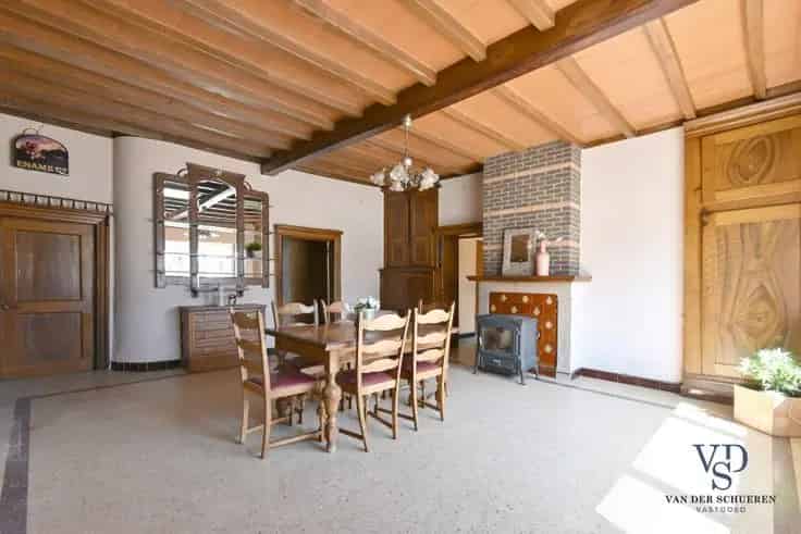 Huis Te Koop Meilegem: Landelijke Woning, Voormalig Café