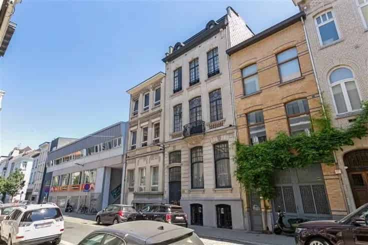 Huis Te Koop: Uniek Burgerhuis Beaux-Arts Stijl