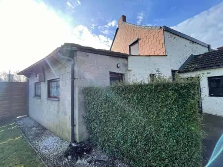 Huis Te Koop Nabij Station - Renovatieproject