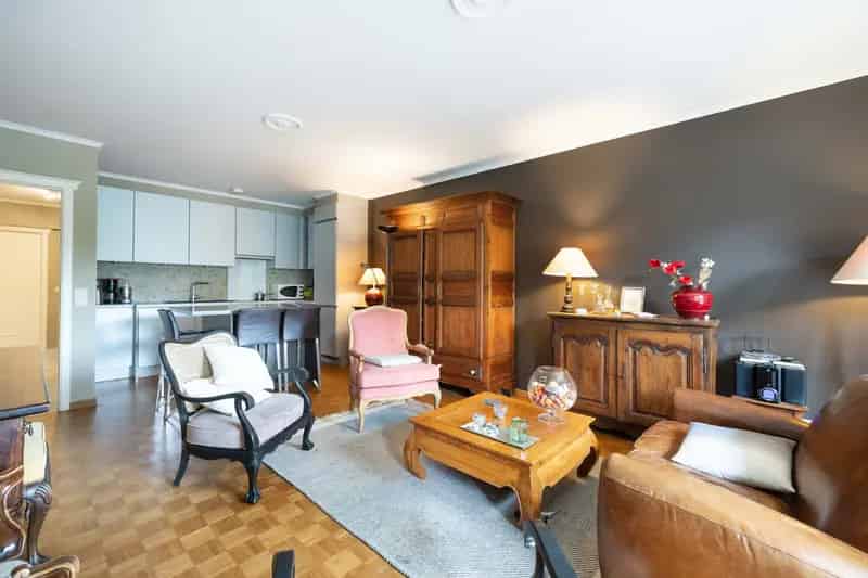 Appartement te koop Molenbeek 2 slaapkamers 77m²