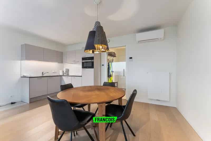 Modern Appartement Mariakerke Panoramisch Uitzicht Luxe Afwerking