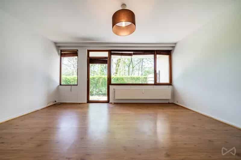 Appartement te koop: 1 slaapkamer, terras, rustige woonwijk