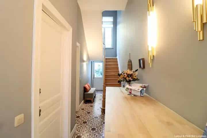 Elsene: Gerenoveerd huis 3 slaapkamers 180m²