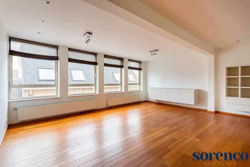 Antwerpen centrum - Ruim duplex dakappartement ca. 170m² met panoramisch zonneterras ca. 50m²