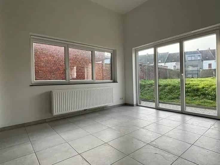 Gelijkvloersappartement 2 slaapkamers Te Koop