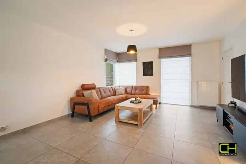 Te Koop: Instapklare woning met 3 slaapkamers te Lovendegem