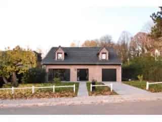 Villa te huur Sint Genesius Rode 3 slaapkamers tuin garage