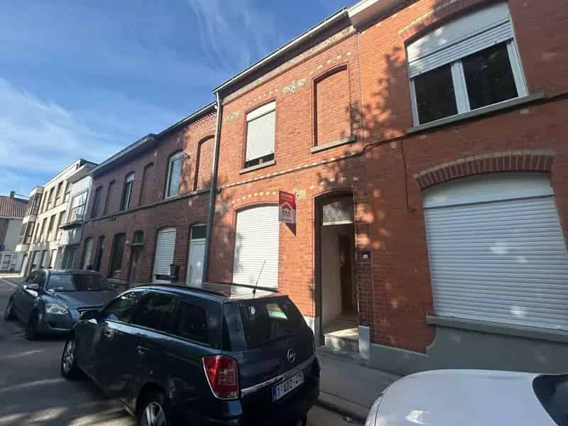 Te Huur: Instapklare woning 3 slaapkamers tuin