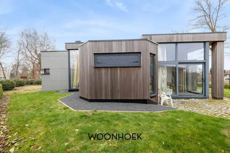 Villa te koop Sint Niklaas - Ruime woning met garage