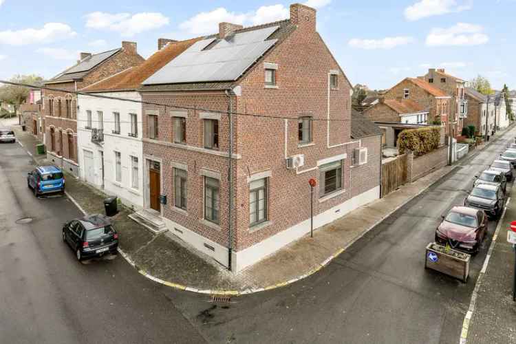 Huis te huur Landen 299m2 5 slaapkamers zwembad