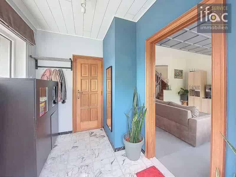 Huis te huur Tervuren: Gerenoveerde 3 gevelwoning met tuin en garage