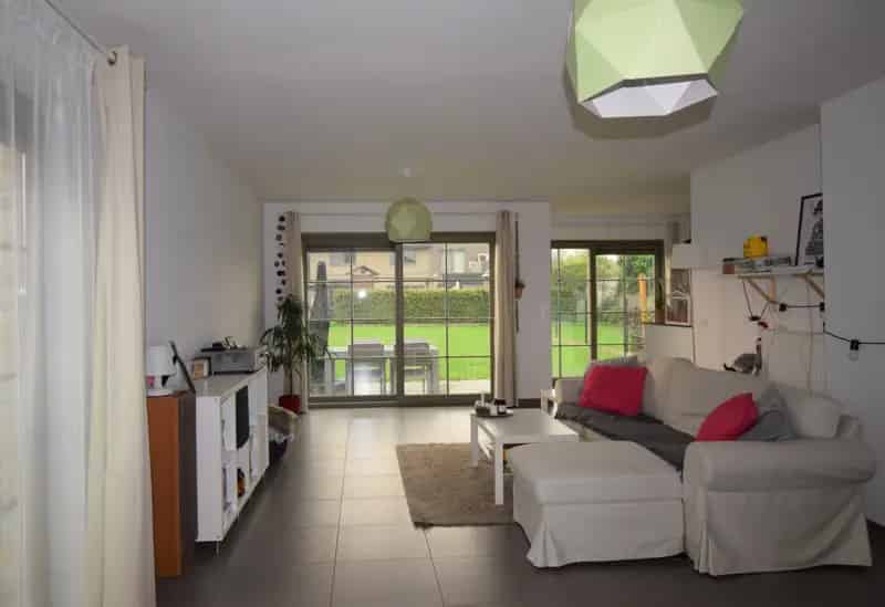 Huis te Huur Moorsel: Gezellige Halfopen Bebouwing