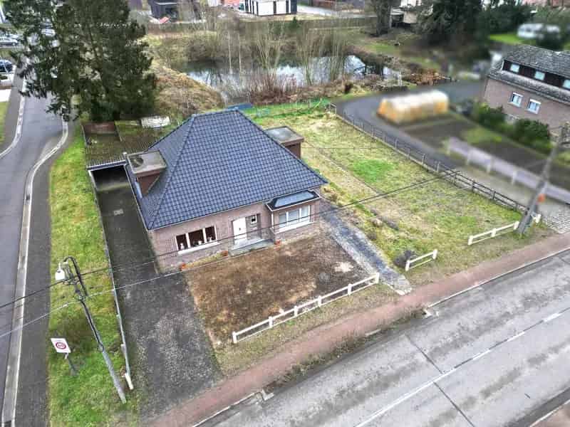 Te renoveren open bebouwing Volledige aanbod