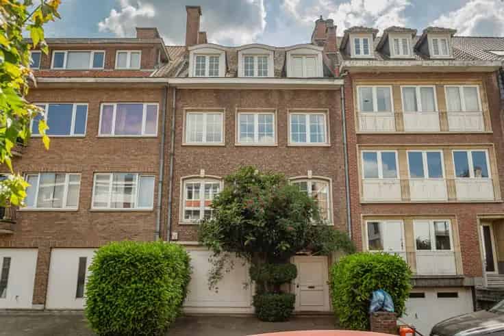 Huis Te Koop Vogelzang 6 Slaapkamers 318m²