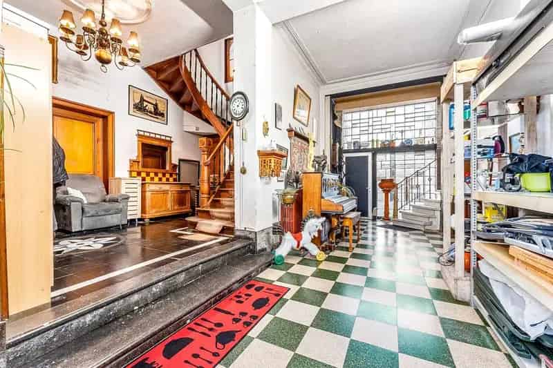 Woning te koop Alveringem - Charmant herenhuis met dubbele garage