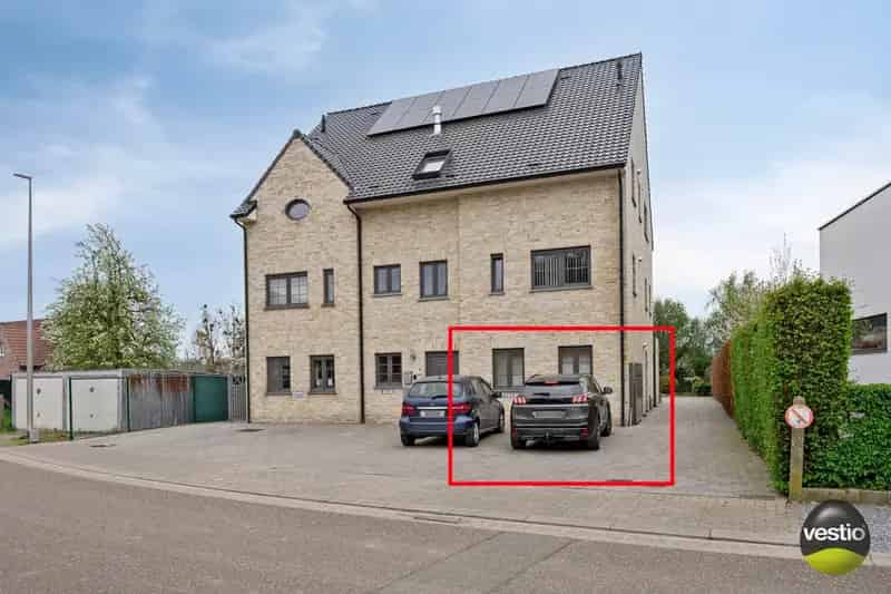 Appartement te Koop Hoeselt - Opbrengsteigendom