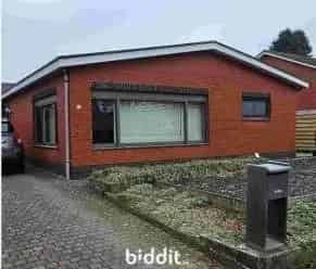 Gelijkvloerse woning 3 slaapkamers  Garage Open keuken
