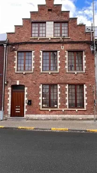 Huis Te Koop 3 Slaapkamers Gunstig Gelegen