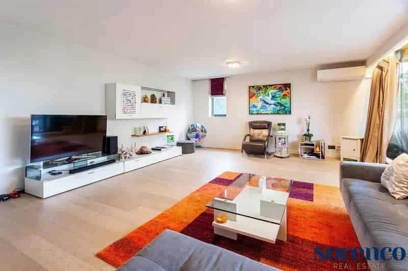 Lichtrijk Appartement 197m² te Koop Hertogenpark 3 Slaapkamers
