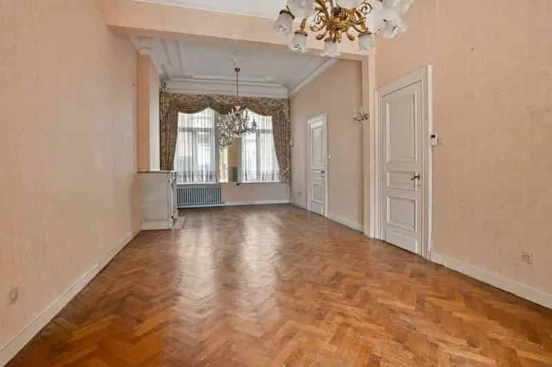 Herenwoning 8 slaapkamers Leuven Centrum