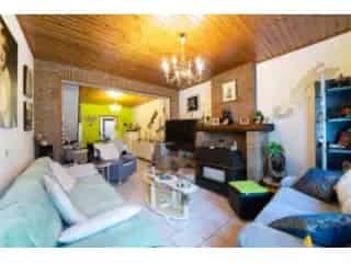 Huis te Koop Couillet 2 slaapkamers Tuin 78m²