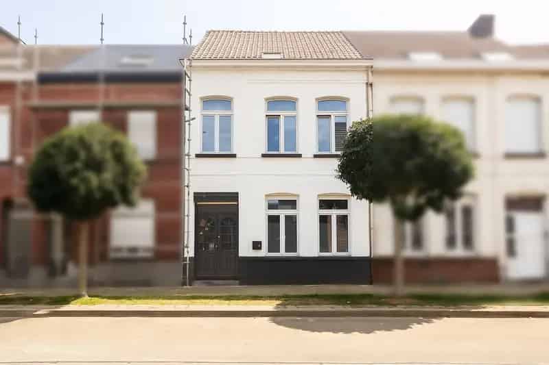 Ruime, instapklare woning met tuin in rustige omgeving!