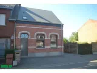 Huis te huur Grobbendonk - Gerenoveerde woning met 4 slaapkamers en tuin