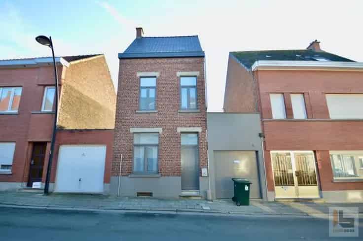 Huis Te Koop Ronse 2 slaapkamers Balkon Garage