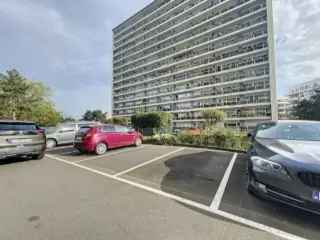 Parking te Koop Evere Bon Pasteur Investering