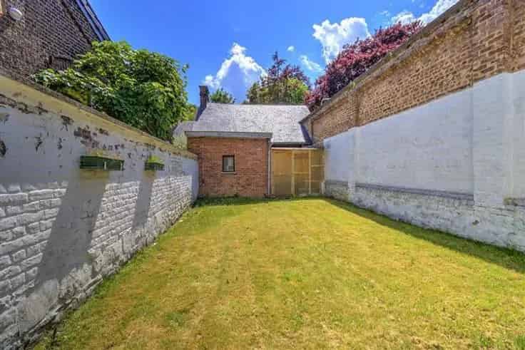 Huis Te Koop 4 slaapkamers Recent gerenoveerd