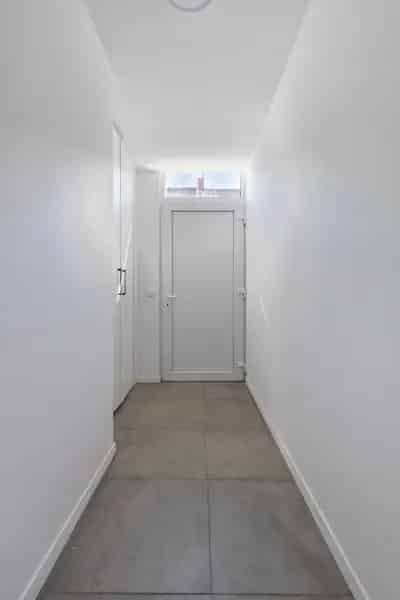 Appartement te koop Beveren Leie gerenoveerd tuin parkeerplaats