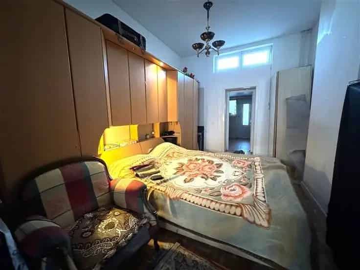 Appartement Te Koop 80m2 Nabij Scholen En Winkels