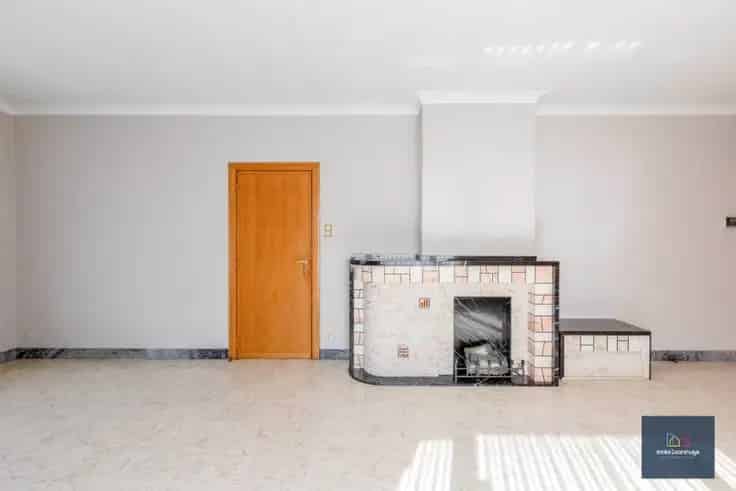Huis Te Koop Heusden Ruime Renovatieproject 2 Bouwgronden