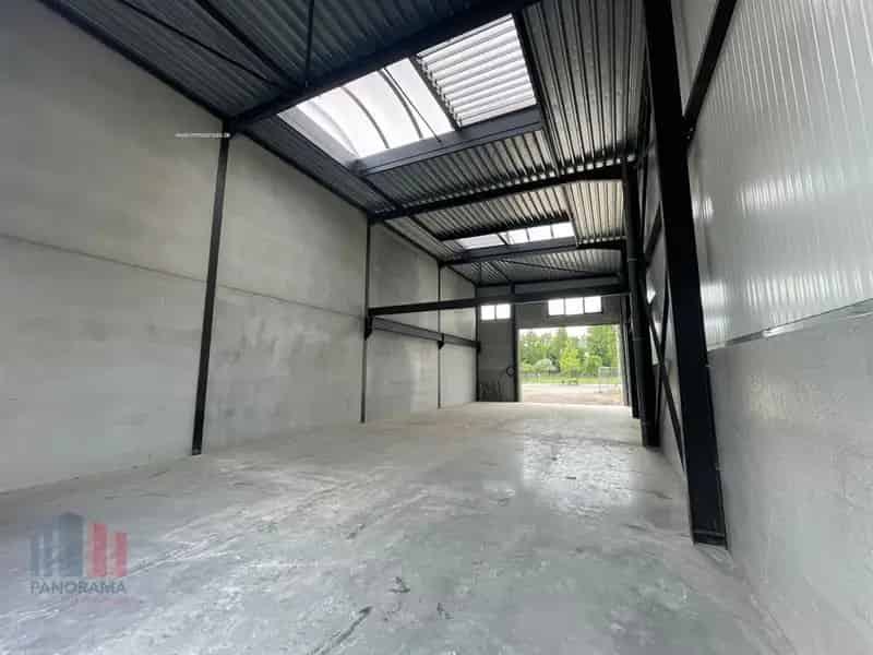 Nieuwbouw bedrijfsgebouw te huur in Oudenburg