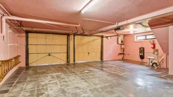 Ruime woning met dubbele garage te koop in Wenduine