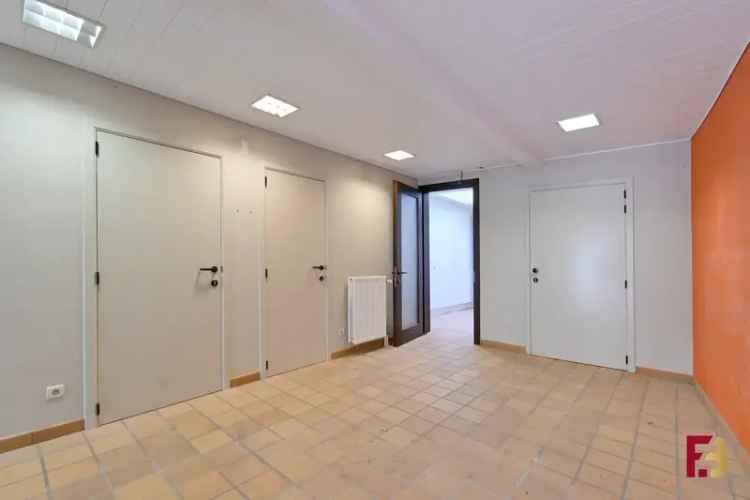 Appartement met Handelspand te Ekkergem