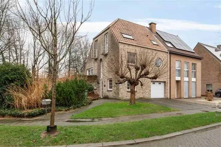 Huis Te Koop 3 slaapkamers Garage Tuin Polyvalente ruimte EPC B