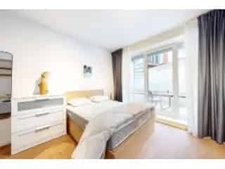 Appartement te huur Brussel 33m² Gemeubileerd Nabij Openbaar Vervoer