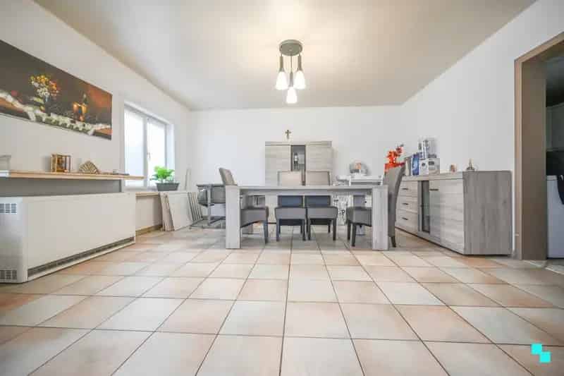 Woning met Handelsruimte Beveren Leie
