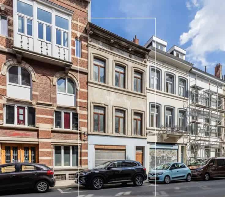 Huis Te Koop Elsene Flagey 8 Slaapkamers Renovatieproject