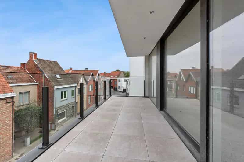 Appartement te huur 152m² - 3 slaapkamers - ruim terras