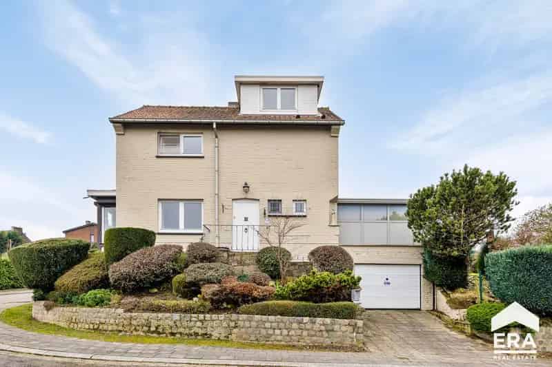 Huis te koop: Charmante 4-gevel woning met tuin en garage